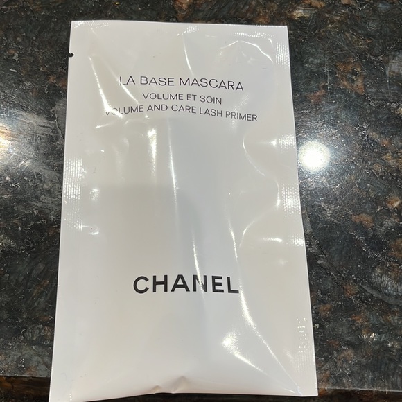 Travel size cosmetics.TSA ready. Authentic - Picture 3 of 9